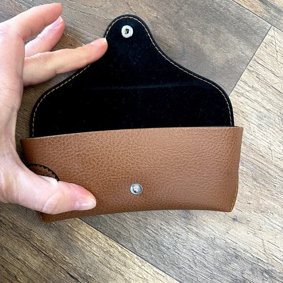 Ray- Ban Sunglass Snap Case Pebbled Tan Brown Leather CASE ONLY - Picture 3 of 11